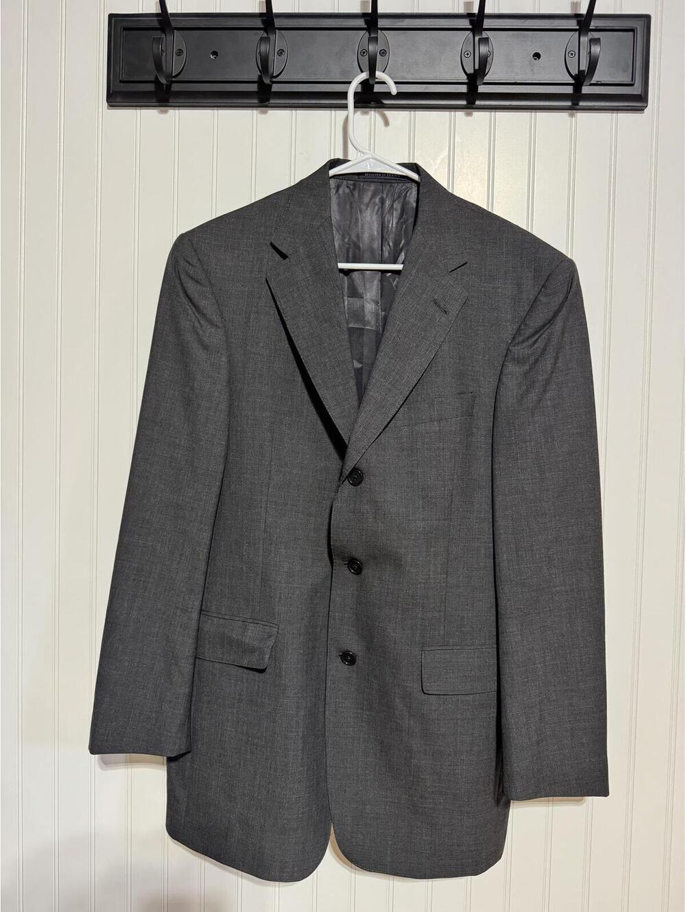 Daniel Cremieux Collection Mens 38R Gray Wool 3 Button Blazer Sport Coat Jacket